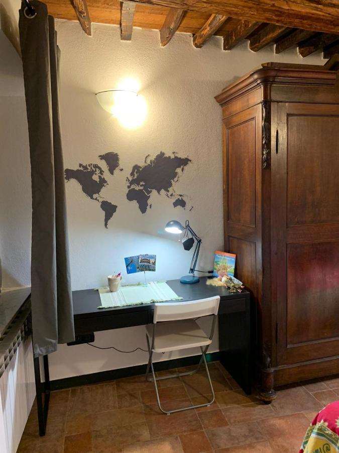 Le Parole Del Gatto Apartment Genoa
